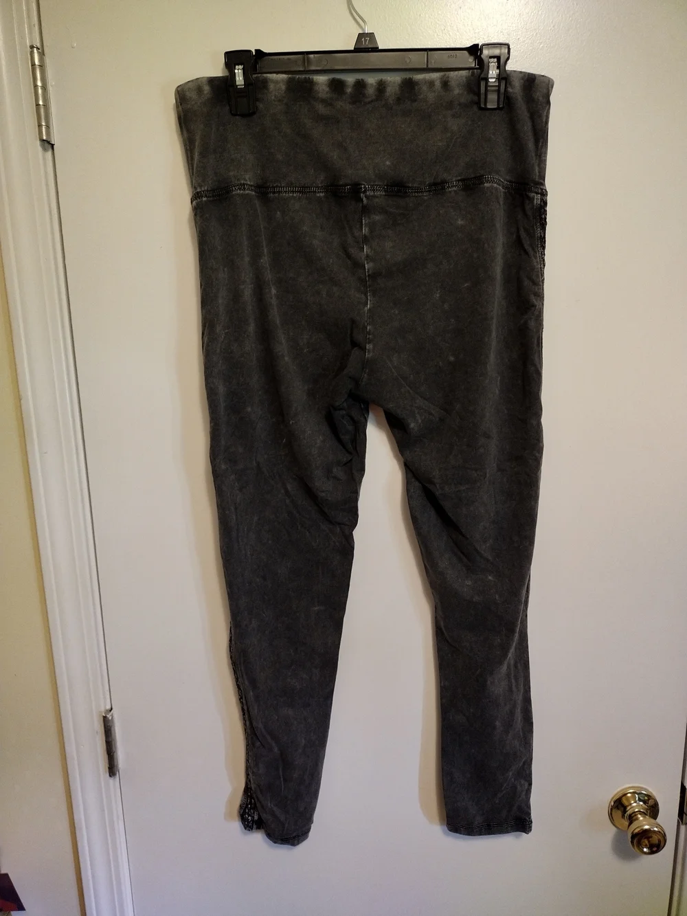 Washed Black High-Waist Leggings - Picture 4 of 5